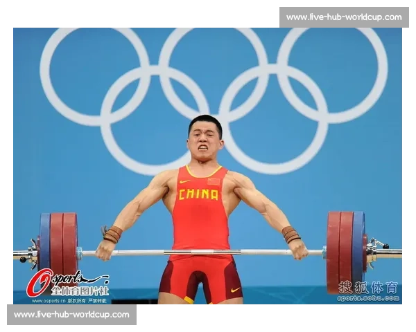 心疼!某国选手比赛中意外受伤,粉丝送上最真挚的祝福! 心疼!某国选手比赛中意外受伤,粉丝送上最真挚的祝福!